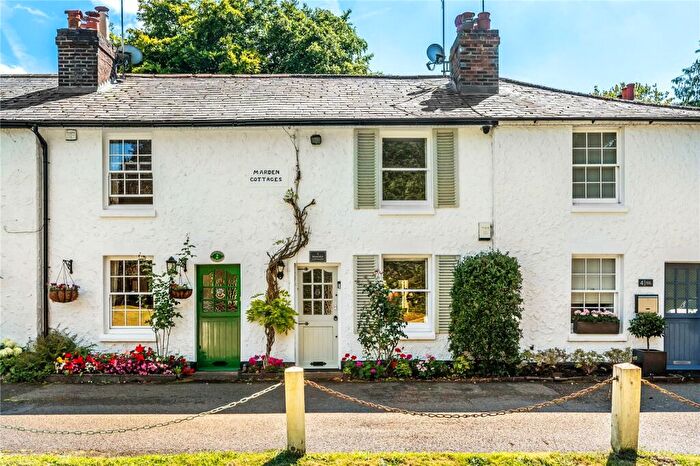 2 Bedroom Cottage For Sale In The Green, Woldingham, Surrey, CR3