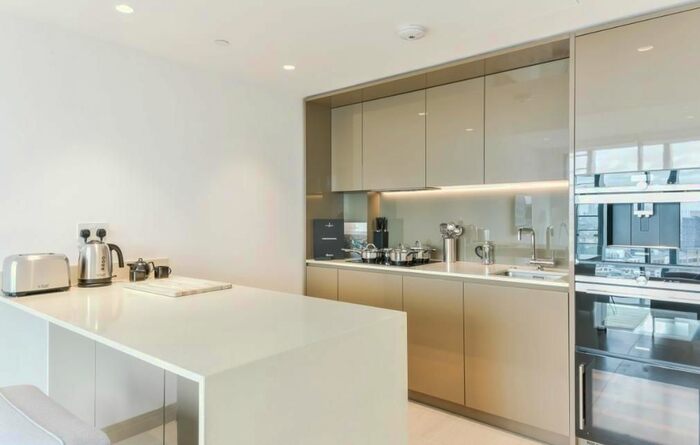 1 Bedroom Studio To Rent In Blackfriars, London, SE1