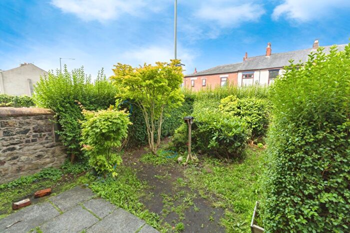 3 Bedroom End Of Terrace House For Sale In Station Road, Bamber Bridge, Preston, Lancashire, PR5