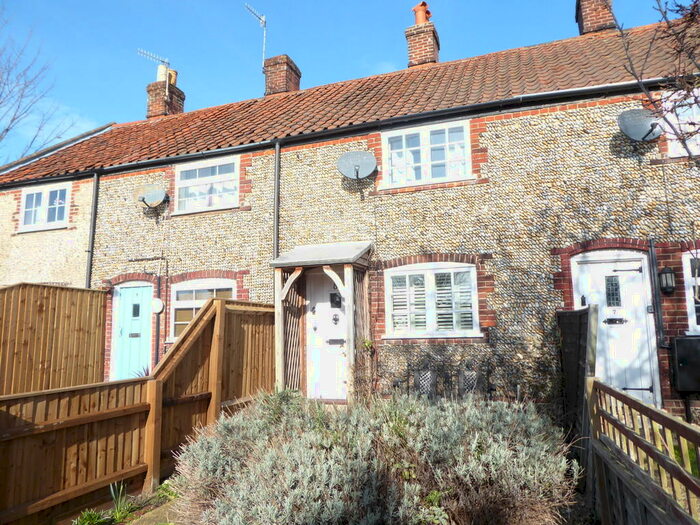 Houses for sale & to rent in IP16 4RD, Abbey Road, Aldeburgh & Leiston