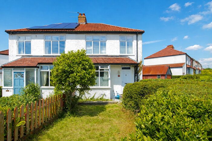 4 Bedroom Semi Detached House To Rent In Filton Avenue, Horfield, BS7