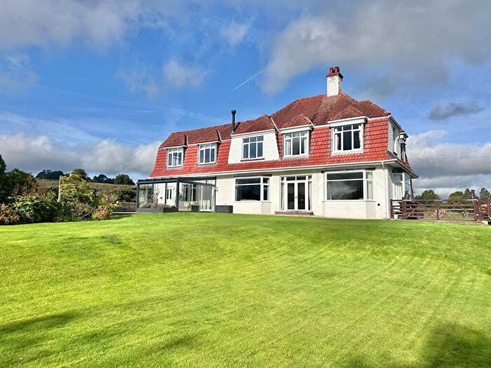 5 Bedroom Detached House For Sale In Rackenford Road, Tiverton, EX16
