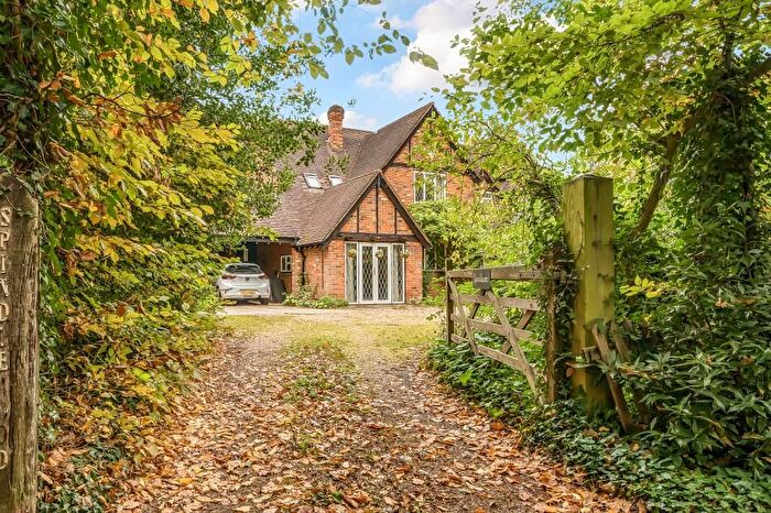 5 Bedroom Detached House For Sale In Maidenhead, Berkshire, SL6