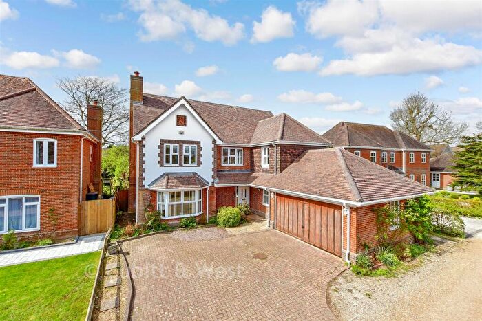 4 Bedroom Detached House For Sale In St. Andrew's Lane, Tangmere, Chichester, West Sussex, PO20