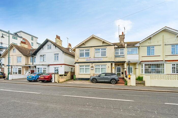 6 Bedroom Detached House For Sale In Gloucester Road, Bognor Regis, PO21