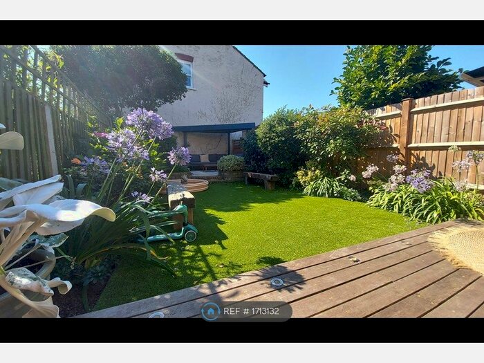 4 Bedroom Terraced House To Rent In Bridgford Street, London, SW18