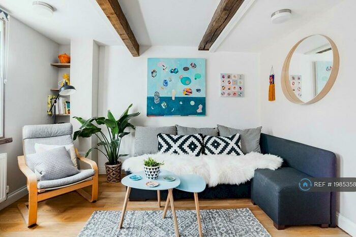 1 Bedroom Flat To Rent In Stokes Croft, Bristol, BS1