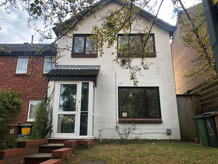 3 Bedroom House To Rent In Curtis Mews, Wellingborough, NN8