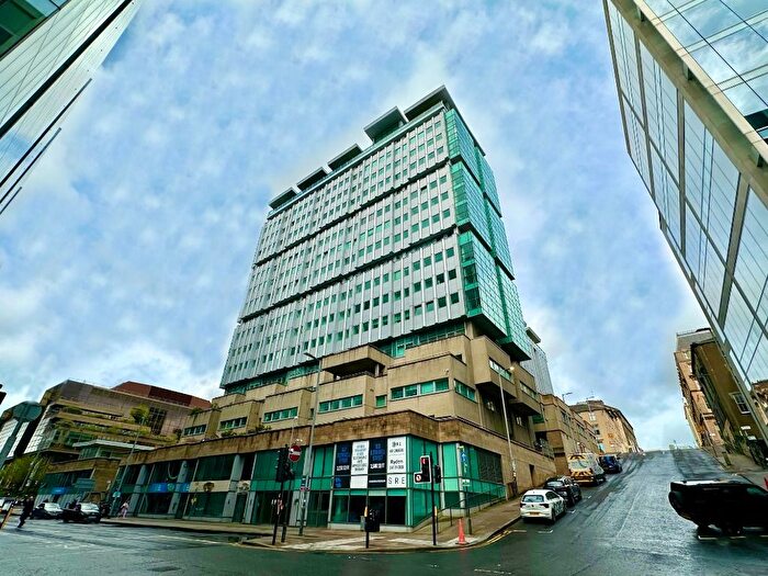 3 Bedroom Flat To Rent In Bothwell Street, City Centre, Glasgow, G2