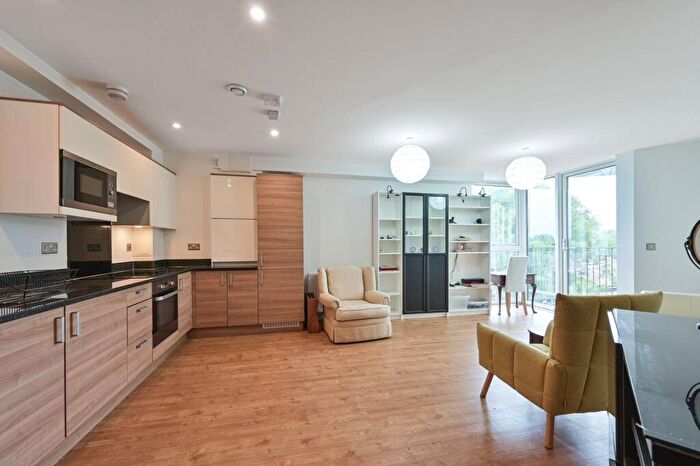 1 Bedroom Flat For Sale In Acklington Drive, Edgware, London, NW9