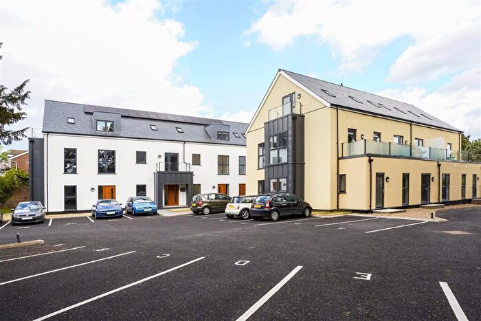 2 Bedroom Apartment To Rent In Flat Leith Hill Apartments, RH4