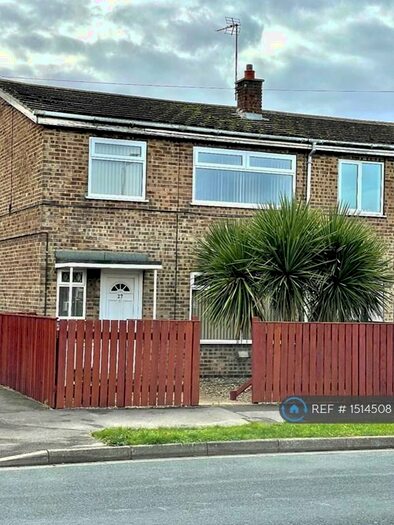 3 Bedroom Semi-Detached House To Rent In Drapers Lane, Hedon, Hull, HU12