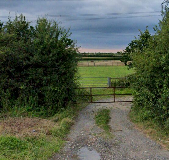 Land For Sale In Plot Akeman Street, Aylesbury, HP18