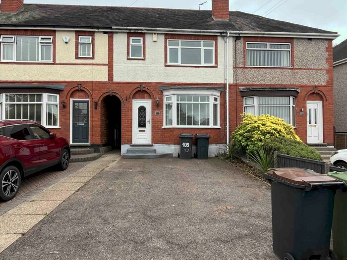 3 Bedroom House To Rent In Castle Road, Weddington, CV10