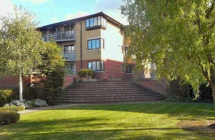 2 Bedroom Flat To Rent In Station Street, Saffron Walden CB11