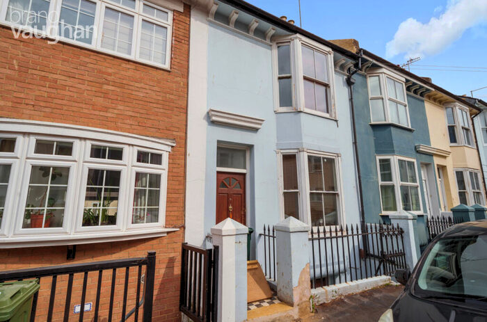 3 Bedroom Terraced House To Rent In Hanover Terrace, Brighton, BN2
