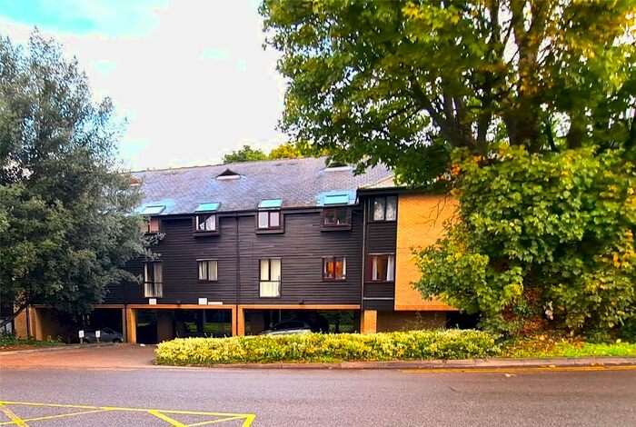 2 Bedroom Flat To Rent In Gresley Lodge, Old North Road, Royston, SG8