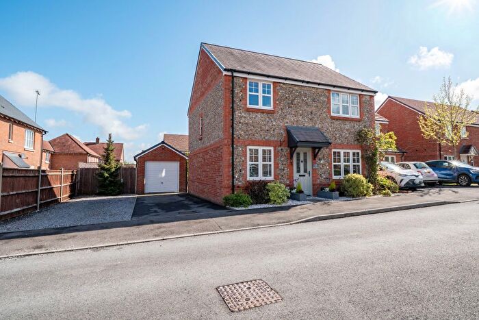 4 Bedroom Detached House For Sale In Stalls Road, Andover., SP11
