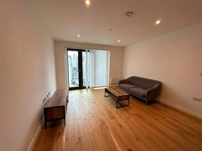 2 Bedroom Apartment To Rent In Axium, Windmill St, Birmingham, B1