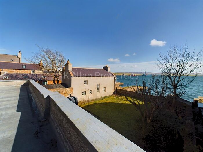 4 Bedroom Town House For Sale In , Victoria Street Stromness, Orkney, KW16