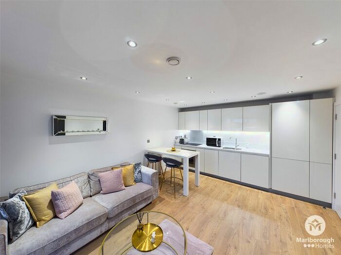 2 Bedroom Property To Rent In Landmark House, The Broadway, Loughton, Essex, IG10