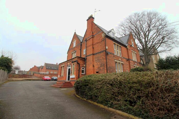 2 Bedroom Flat To Rent In Midland Road, Wellingborough, Northants, NN8