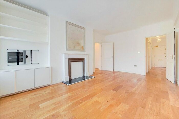2 Bedroom Flat To Rent In St Georges Court, Brompton Road, London, SW3