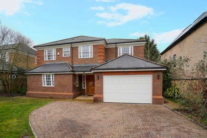 5 Bedroom Detached House To Rent In Ellesmere Road, Weybridge, Surrey, KT13