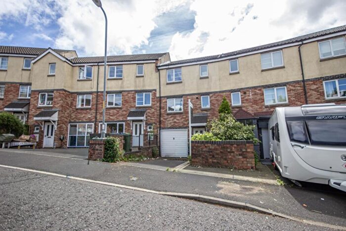 5 Bedroom House For Sale In GIBridges View, Gateshead, Tyne And Wear, NE8