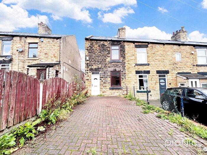 2 Bedroom House To Rent In Orchard Street, Wombwell, Barnsley, S73