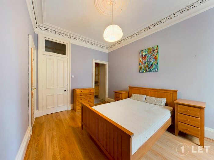 2 Bedroom Flat To Rent In Tay Street, Polwarth, Edinburgh, EH11