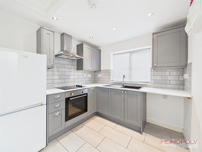 2 Bedroom Cottage For Sale In Wrexham Road, Marchwiel, Wrexham, LL13