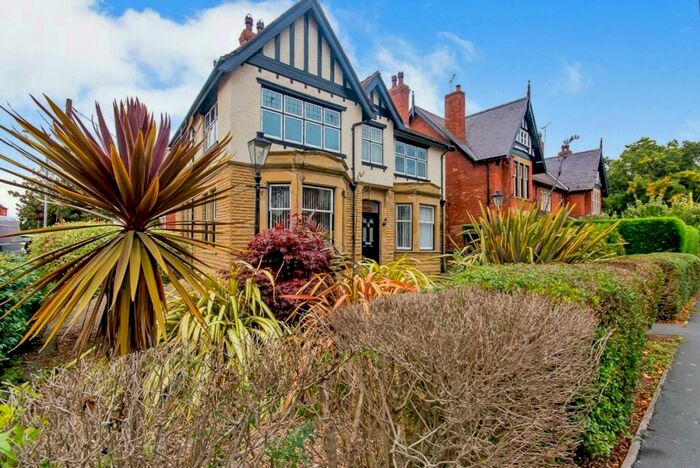 4 Bedroom House To Rent In Witham Road, Woodhall Spa, LN10