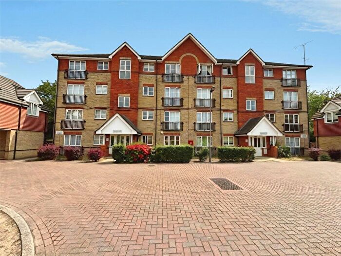 2 Bedroom Flat For Sale In Joseph Hardcastle Close, London, SE14