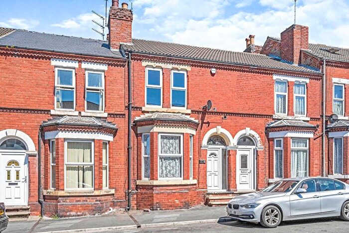 3 Bedroom Terraced House To Rent In Albany Road, Doncaster, South Yorkshire, DN4
