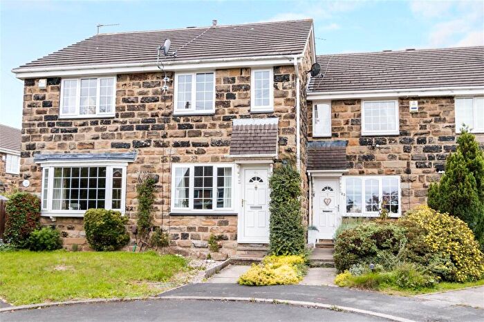 2 Bedroom Terraced House To Rent In Lea Mill Park Drive, Yeadon, Leeds, LS19