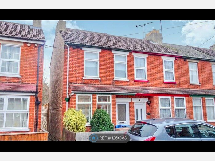 2 Bedroom End Of Terrace House To Rent In Wallace Road, Ipswich IP1