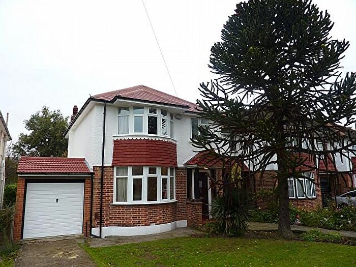 3 Bedroom House To Rent In Upwood Road, Lee, SE12