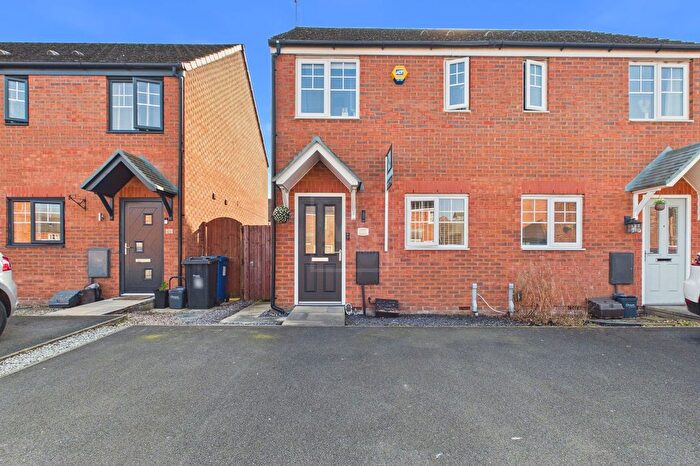 2 Bedroom Semi Detached House For Sale In Edale Close, Warrington, WA1