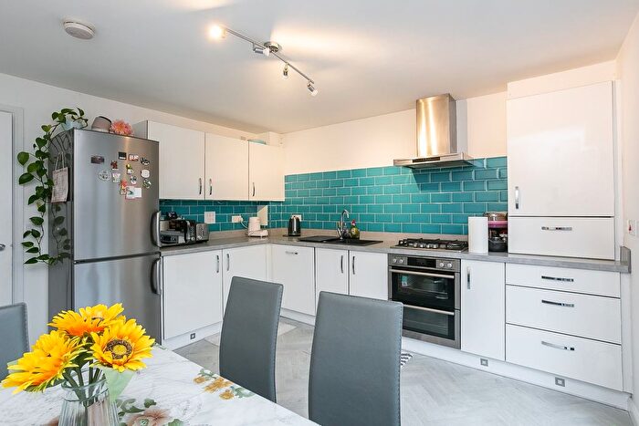 3 Bedroom Terraced House For Sale In Craw Yard Drive, Edinburgh, EH12