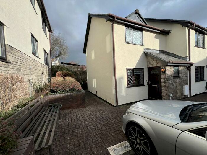 Houses to rent in Radstock, Bath and North East Somerset