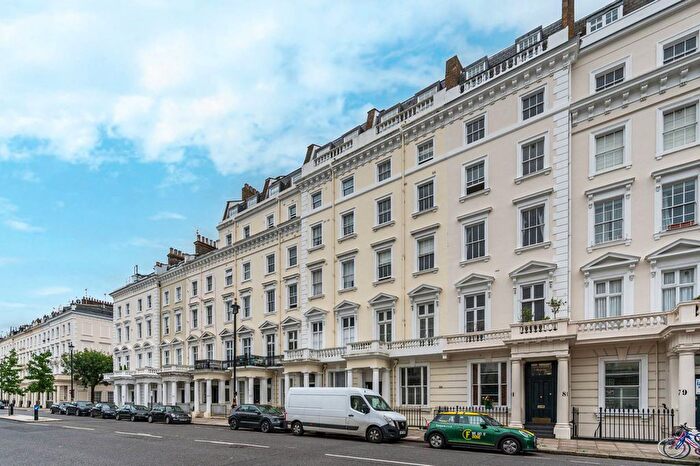 2 Bedroom Flat To Rent In St Georges Drive, Pimlico, London, SW1V