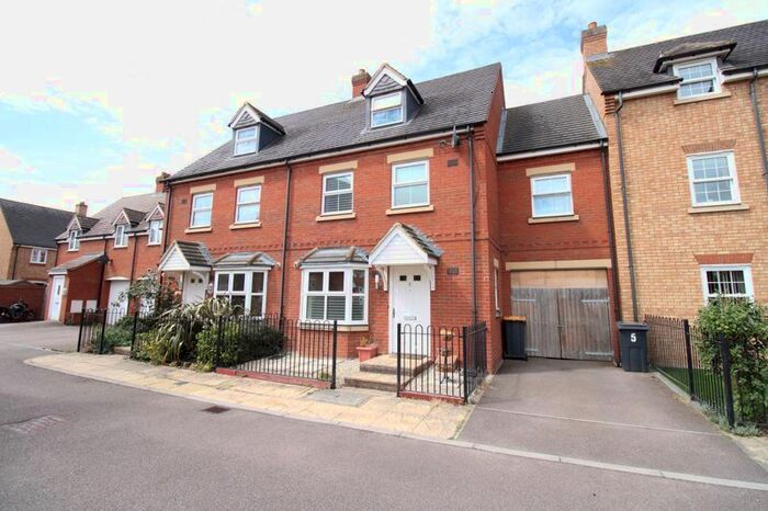 4 Bedroom Terraced House To Rent In Pheasant Grove, Wixams, Bedford, MK42