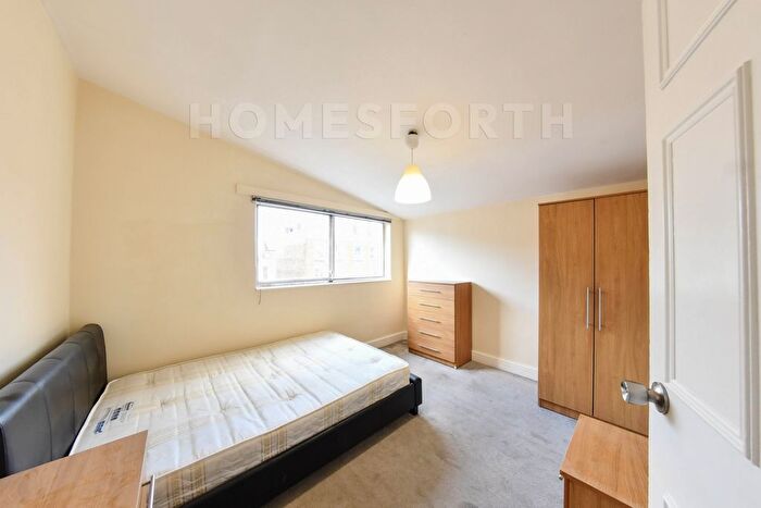 1 Bedroom Flat To Rent In Malvern Road, Queens Park, NW6