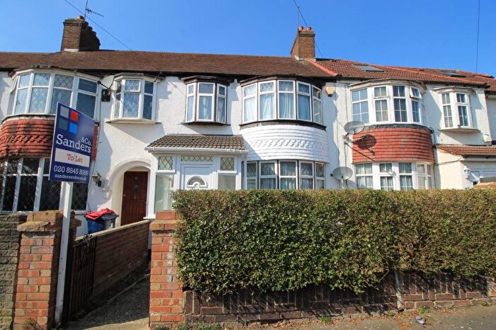 3 Bedroom Terraced House To Rent In Briar Crescent, Northolt, UB5