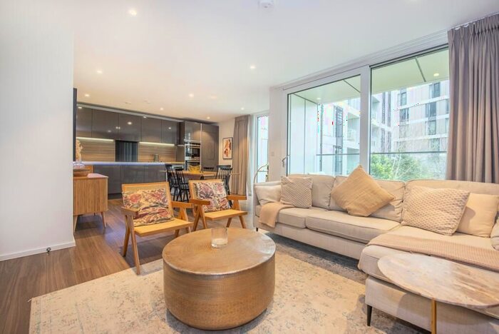 4 Bedroom Flat To Rent In Aurora Apartments, Wandsworth, SW18