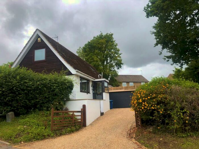 3 Bedroom Detached House For Sale In Valley Road, Finmere, MK18