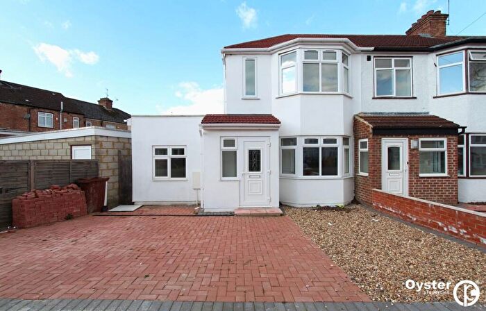 3 Bedroom Semi-Detached House To Rent In Crofts Road, Harrow, HA1