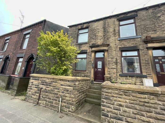 2 Bedroom End Of Terrace House To Rent In Shaw Road, Royton, OL2