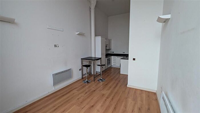 1 Bedroom Flat For Sale In Heritage Way, Wigan, WN3